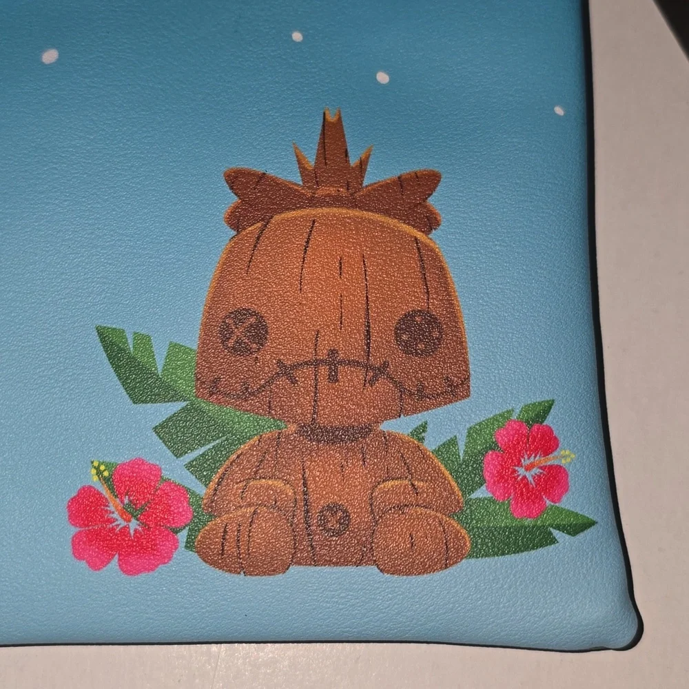 Disney Lilo and Stitch Carved Wood Tiki Stitch Passport Bag NWT